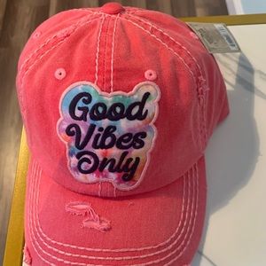 Women’s hat light red